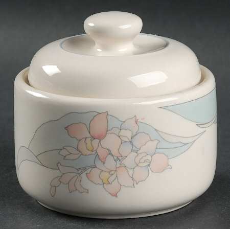 Christy's World Sugar Bowl & Lid