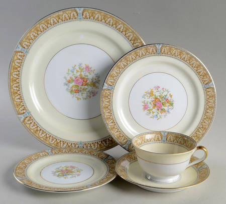 Claire 5 Piece Place Setting