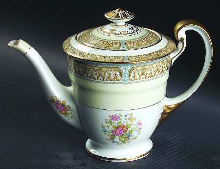 Claire Teapot & Lid