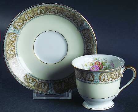 Claire Footed Demitasse Cup & Saucer Set