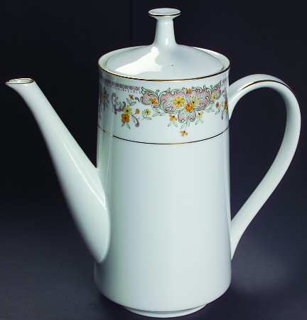 Clara Coffee Pot & Lid