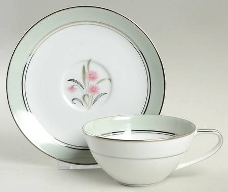 Clarabell Flat Cup & Saucer Set