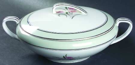 Clarabell Round Covered Vegetable