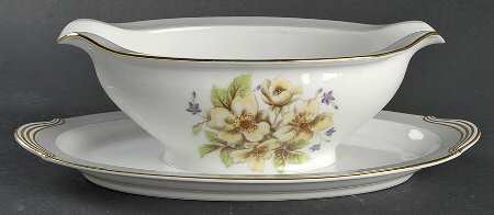 Claremont Gravy Boat with Attached Underplate
