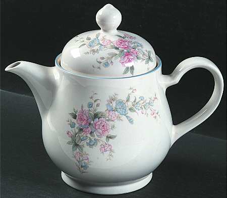 Claremont Tea/Coffee Pot & Lid