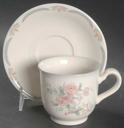 Claremont Footed Cup & Saucer Set