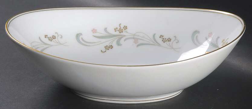 Claridge 10" Oval Vegetable Bowl