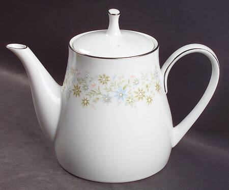 Clarinda Teapot & Lid