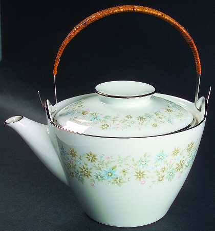 Clarinda Teapot & Lid with Removable Top Handle