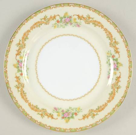 Claudia Luncheon Plate