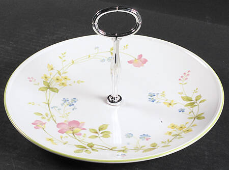 Clear Day Round Serving Plate with Center Handle (Dp) Hc