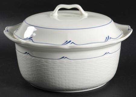 Clearlake 3 Qt Rd Covered Casserole (Uses RV10S as Base)