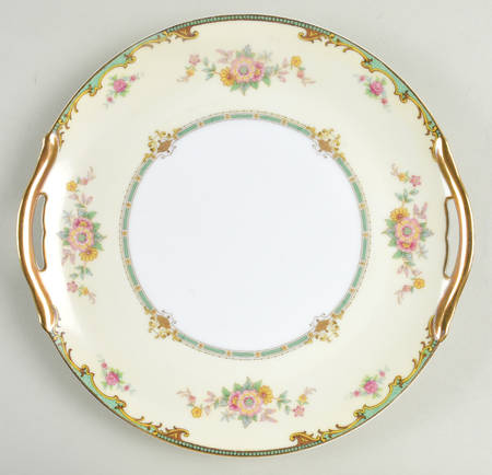 Clintonia Handled Cake Plate
