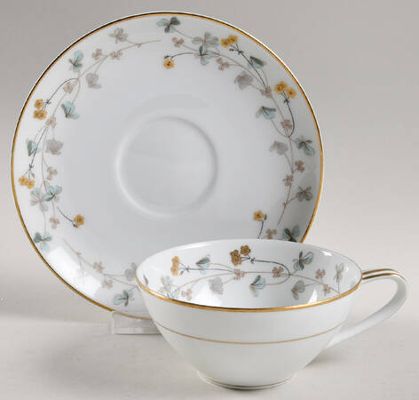 Clovis Flat Cup & Saucer Set