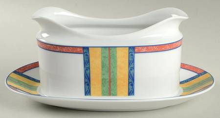 Club Stripe Gravy Boat with Attached Underplate