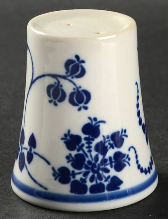 Clinging Vine Salt Shaker