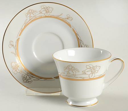 Cote Basque Footed Cup & Saucer Set