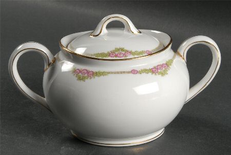 Coburg Sugar Bowl & Lid