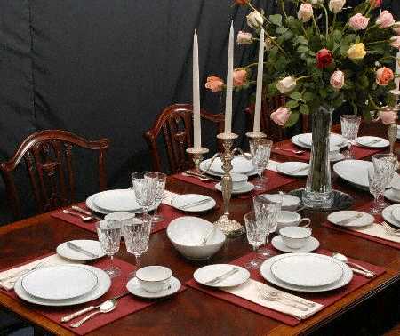 Colony 45 Piece Estate Set