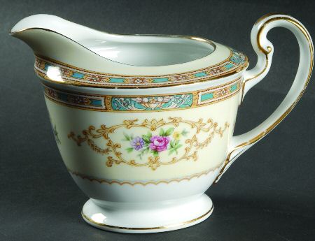 Colby (Blue on Edge) Creamer