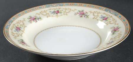 Colby (Blue on Edge) Large Rim Soup Bowl