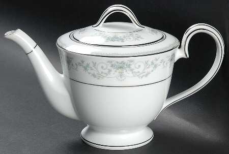 Colburn Teapot & Lid