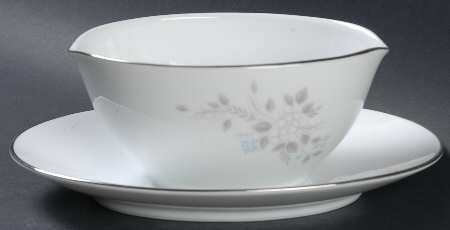 Colmar Gravy Boat with Attached Underplate