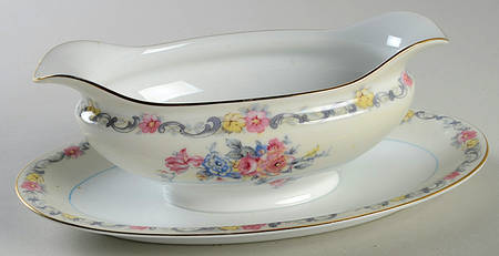 Coltonia Gravy Boat with Attached Underplate