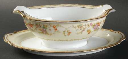 Columbine (3803) Gravy Boat with Attached Underplate