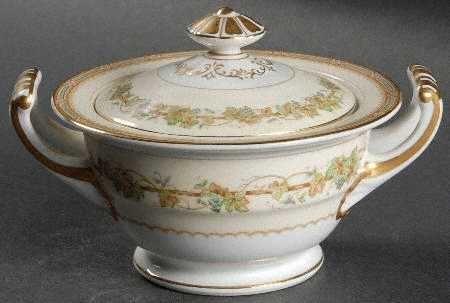 Concord Sugar Bowl & Lid