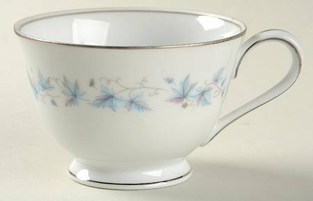 Concord (Platinum Trim) Footed Cup