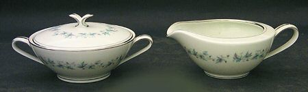 Concord (Platinum Trim) Sugar Bowl & Lid