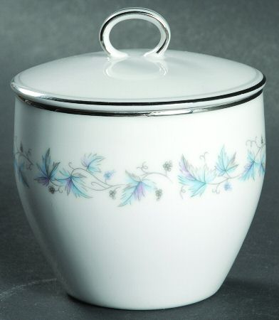 Concord (Platinum Trim) Mini Sugar Bowl & Lid