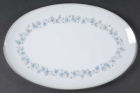 Concord (Platinum Trim) 12" Oval Serving Platter