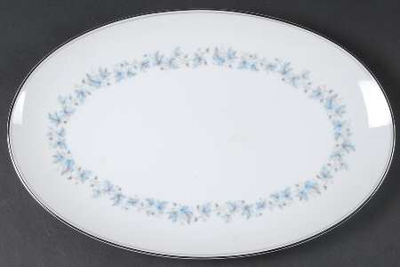 Concord (Platinum Trim) 14" Oval Serving Platter