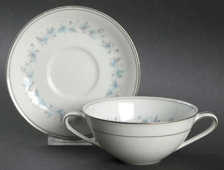 Concord (Platinum Trim) Flat Cream Soup Bowl & Saucer Set
