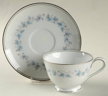 Concord (Platinum Trim) Footed Cup & Saucer Set