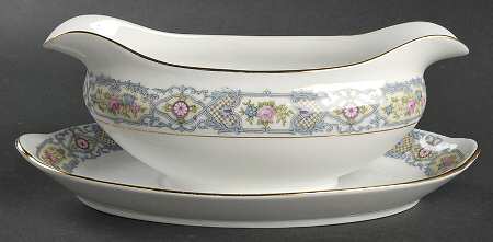 The Coniston Gravy Boat with Attached Underplate