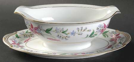 Constance Gravy Boat with Attached Underplate