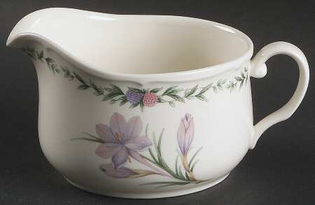 Conservatory Round Gravy Boat
