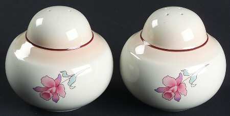 Contemplation Salt & Pepper Set