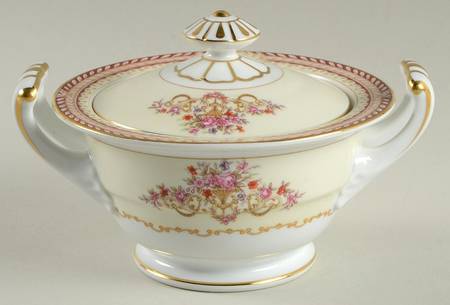 Conway Sugar Bowl & Lid