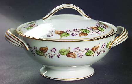 Cordova Sugar Bowl & Lid