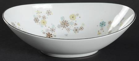 Corinth 9" Oval Vegetable Bowl
