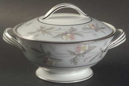 Corinne Sugar Bowl & Lid