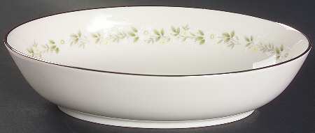Cornelia 8" Oval Vegetable Bowl