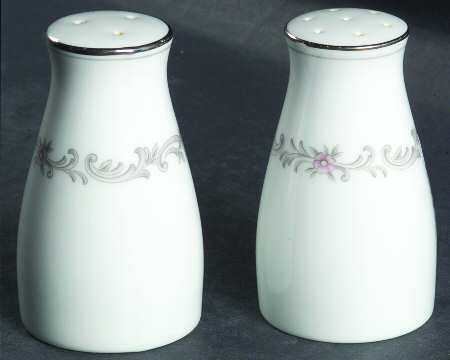 Corona Salt & Pepper Set