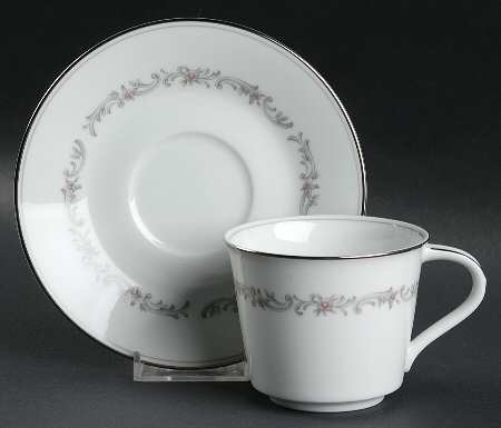 Corona Flat Cup & Saucer Set
