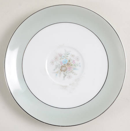 Corsage (5820) Saucer
