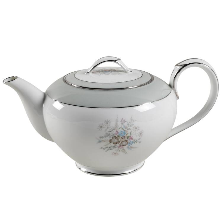 Corsage (5820) Teapot & Lid